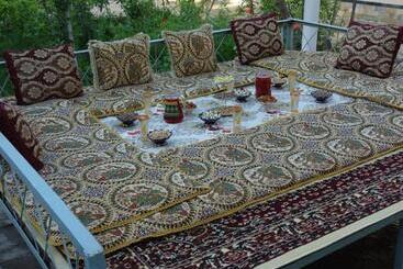 پانسیون Nurobod Guesthouse