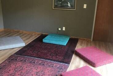 استراحتگاه Pelonngwe Wellness Retreat & Spa