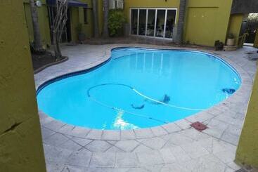 استراحتگاه Pelonngwe Wellness Retreat & Spa
