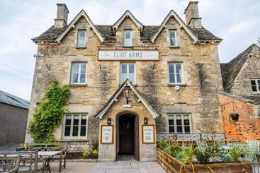 هتل Eliot Arms