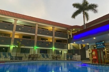 هتل La Finca