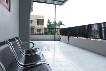 هتل Rumah Ayub Syariah