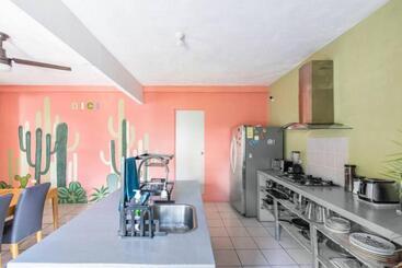 تختخواب و صبحانه Dici Co Living Housing Cabo San Lucas