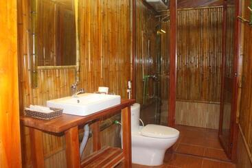 هتل Hoang Su Phi Lodge