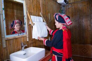 هتل Hoang Su Phi Lodge