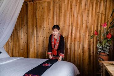 هتل Hoang Su Phi Lodge