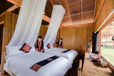 هتل Hoang Su Phi Lodge