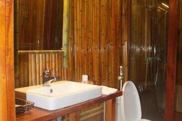 هتل Hoang Su Phi Lodge