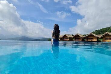 هتل Hoang Su Phi Lodge