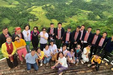 هتل Hoang Su Phi Lodge
