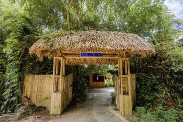 هتل Hoang Su Phi Lodge
