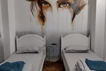 Bauhaus Bucharest   Hostel
