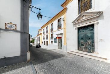 هتل Porta Da Arrábida Suites