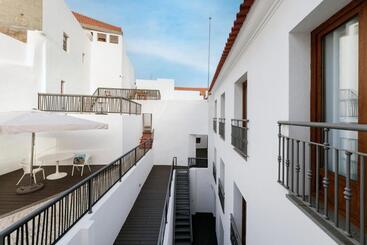 هتل Porta Da Arrábida Suites