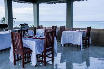هتل Sea Crest