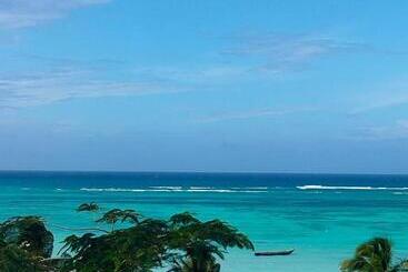 هتل Sea Crest