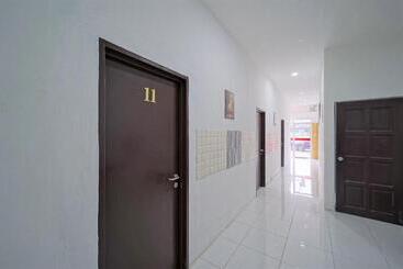 هتل Sp Berlian Inn