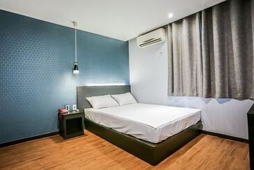 مُتل Jeju Hue