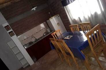 پانسیون Hostal Sisabel
