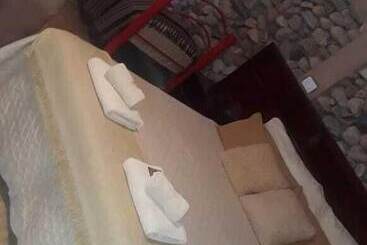 پانسیون Hostal Sisabel