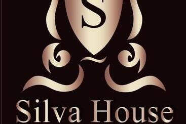 ペンション Silva House