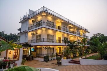 تختخواب و صبحانه Harmal S Residency
