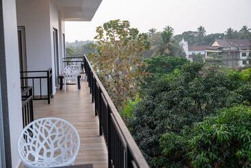 تختخواب و صبحانه Harmal S Residency