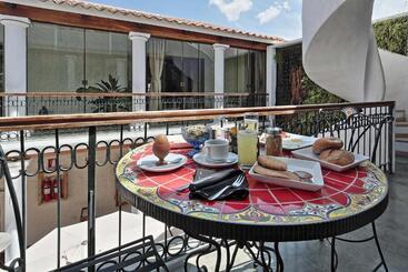 On Hotel Boutique