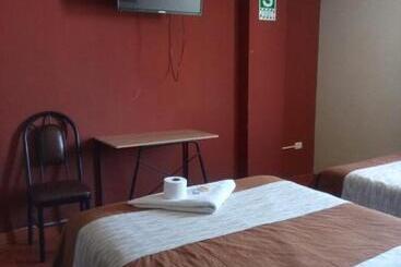هاستل Cálido Hostal