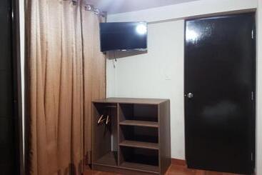 هاستل Cálido Hostal