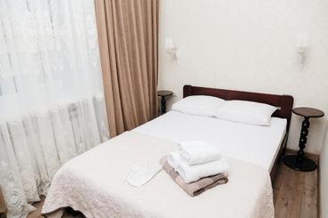 تختخواب و صبحانه Mini Otel Cozy Patio