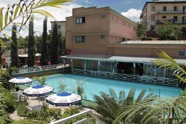 هتل Hôtel Tombontsoa
