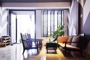 هتل Kaka Homestay  Hostel Quy Nhon