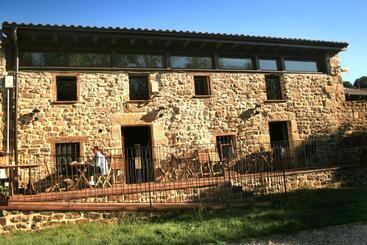 هتل Rural Las Encinas