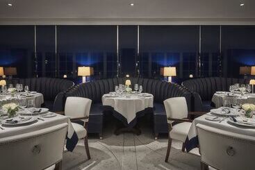 استراحتگاه Rosewood Miramar Beach