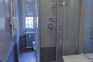تختخواب و صبحانه Dimora Dell Arte   Foresteria Lombarda Smart Rent