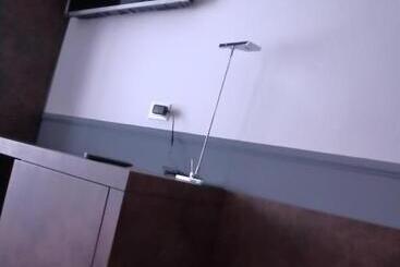 تختخواب و صبحانه Dimora Dell Arte   Foresteria Lombarda Smart Rent