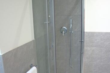تختخواب و صبحانه Dimora Dell Arte   Foresteria Lombarda Smart Rent