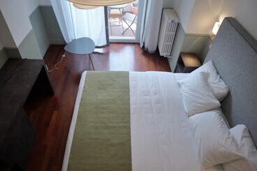 تختخواب و صبحانه Dimora Dell Arte   Foresteria Lombarda Smart Rent