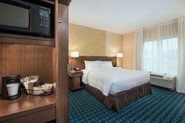 هتل Fairfield Inn & Suites By Marriott Dayton