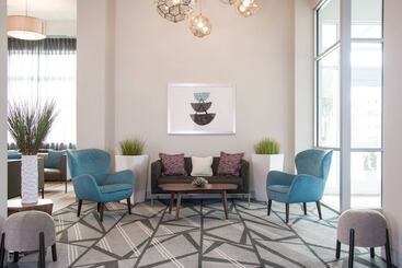 هتل Fairfield Inn & Suites By Marriott Dayton