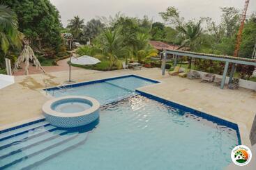 هتل Finca Naranjal