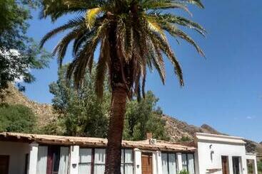 هتل Hacienda Casa Blanca