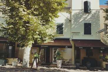 Logis Hotel Entre Nous