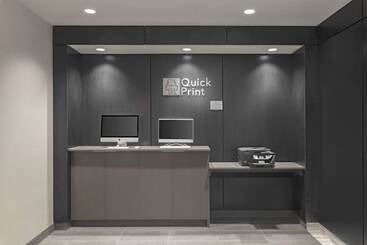 هتل Courtyard By Marriott Halifax Dartmouth