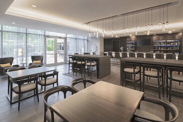 هتل Courtyard By Marriott Halifax Dartmouth