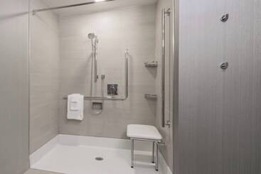 هتل Courtyard By Marriott Halifax Dartmouth