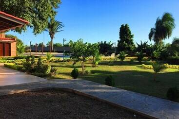 Los Jazmines Hotel Resort