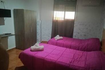 پانسیون Cafe Hostal Casa Manolo