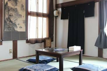 پانسیون Samurai Guest House